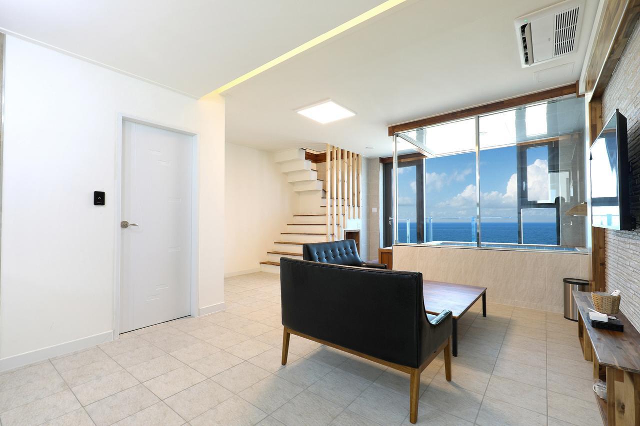 Pool Villa K Gangneung Extérieur photo